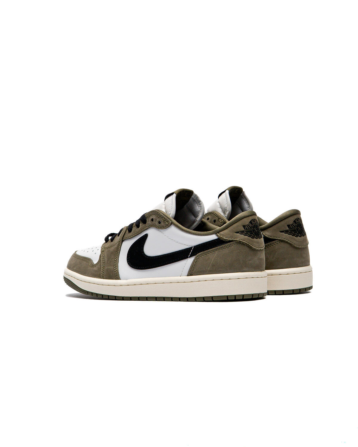 Air Jordan 1 Low 'Medium Olive' - Image 125