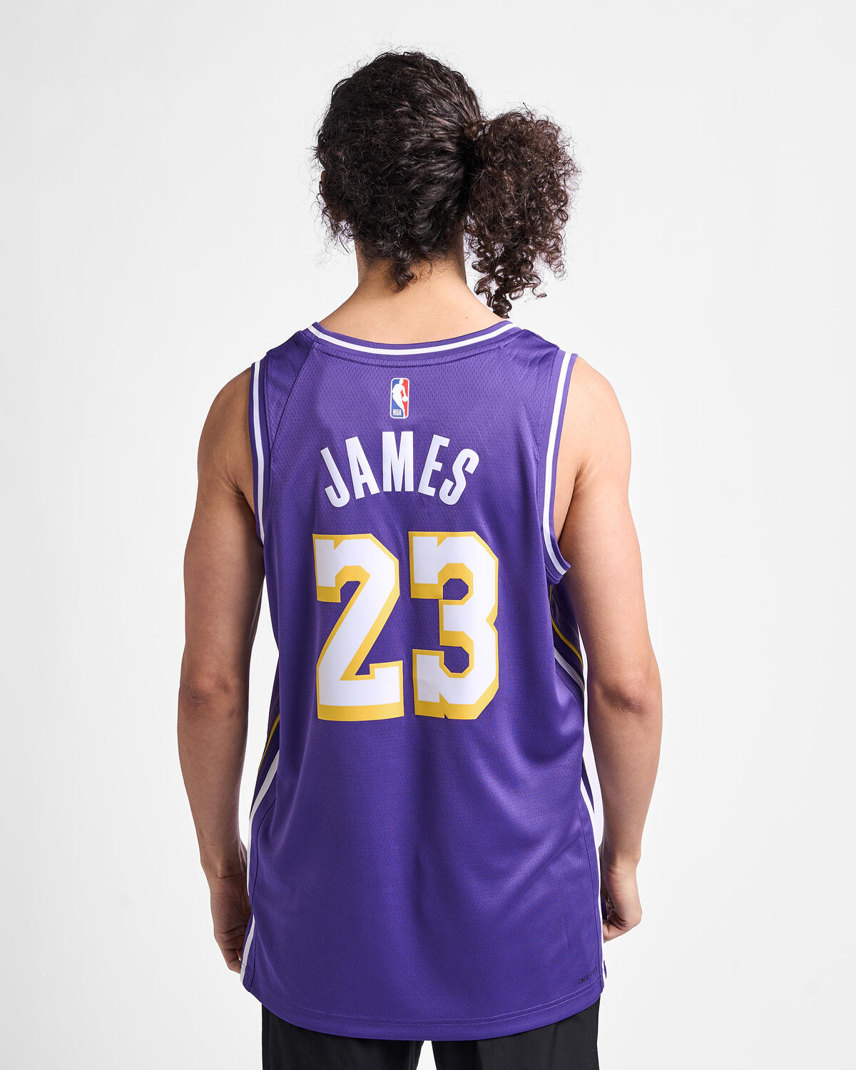 Nike Lakers LeBron James ユニフォーム 23番 CAMISA LAKERS NIKE 