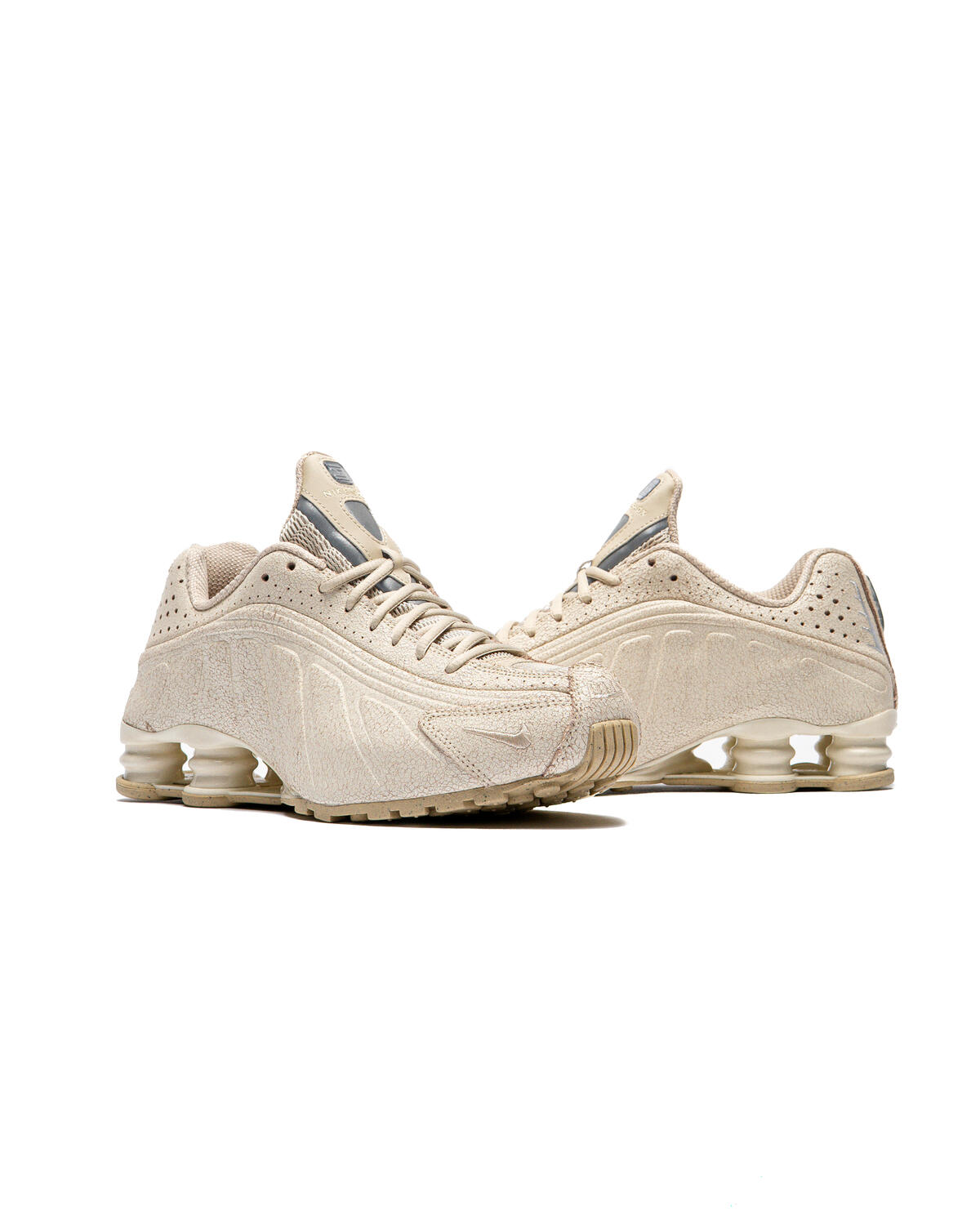 Nike Shox R4 Natural / Metallic Silver - Image 46