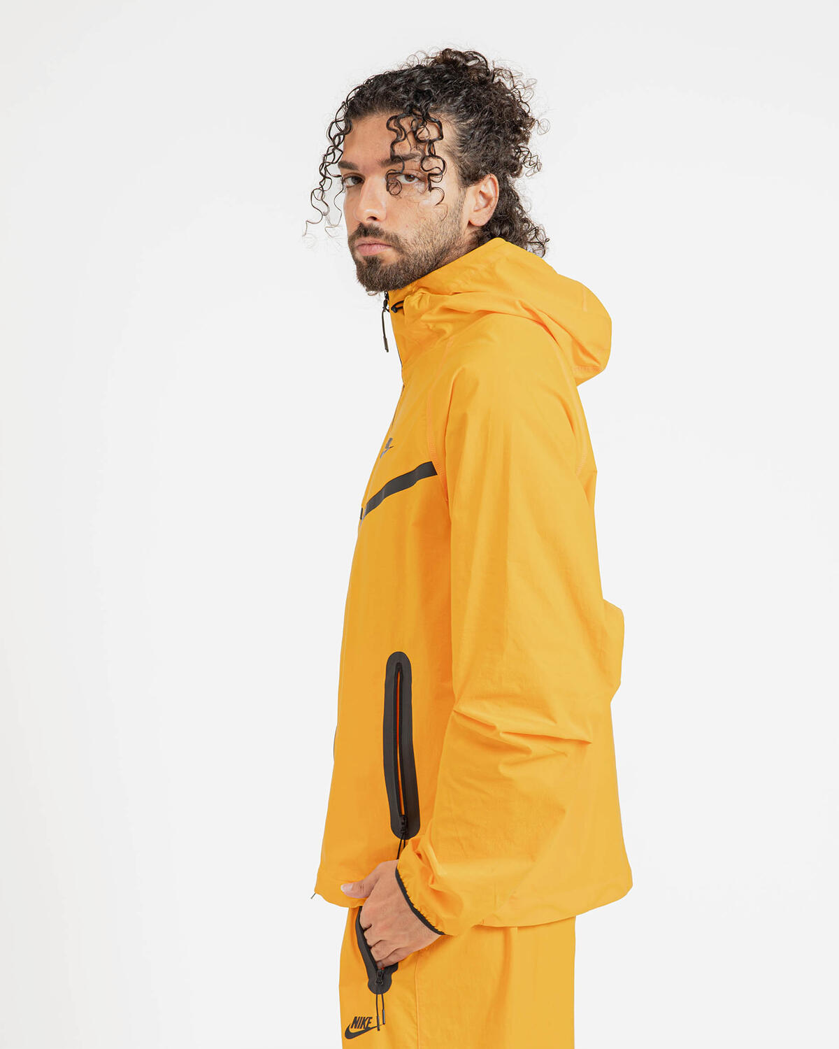 Nike Tech Woven Full-Zip Windrunner Jacket Sundial - Image 21