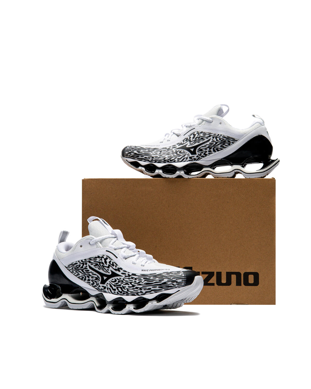 Mizuno WAVE Prophecy 13.2 - Image 23