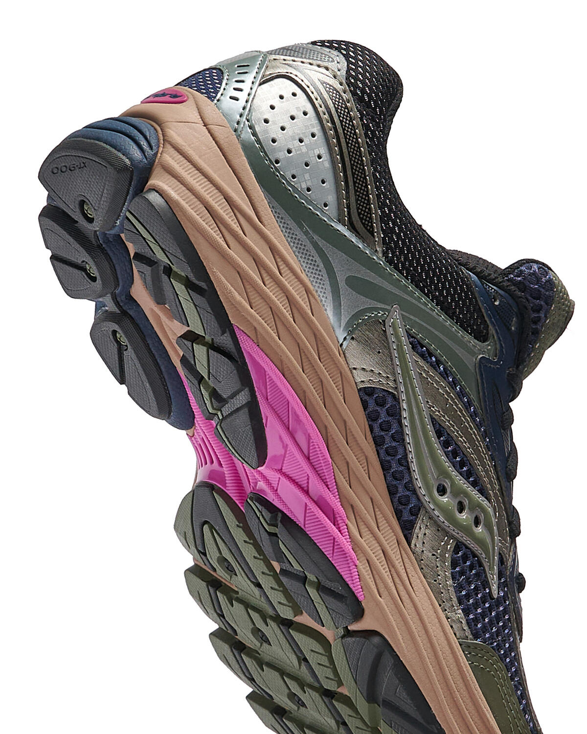 Saucony Progrid Omni 9 "Disrupt" - Image 20