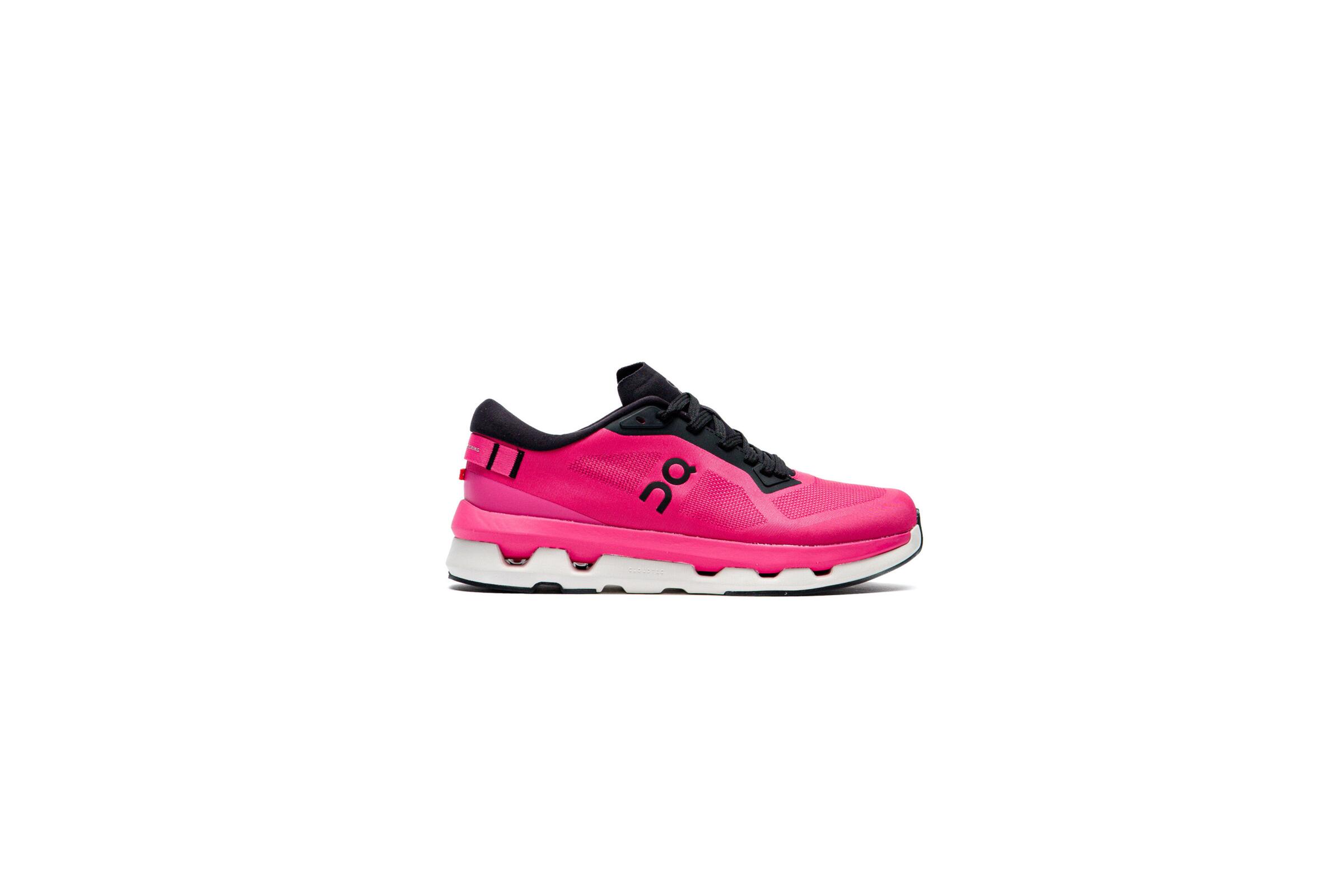 On Running WMNS Cloudzone 1