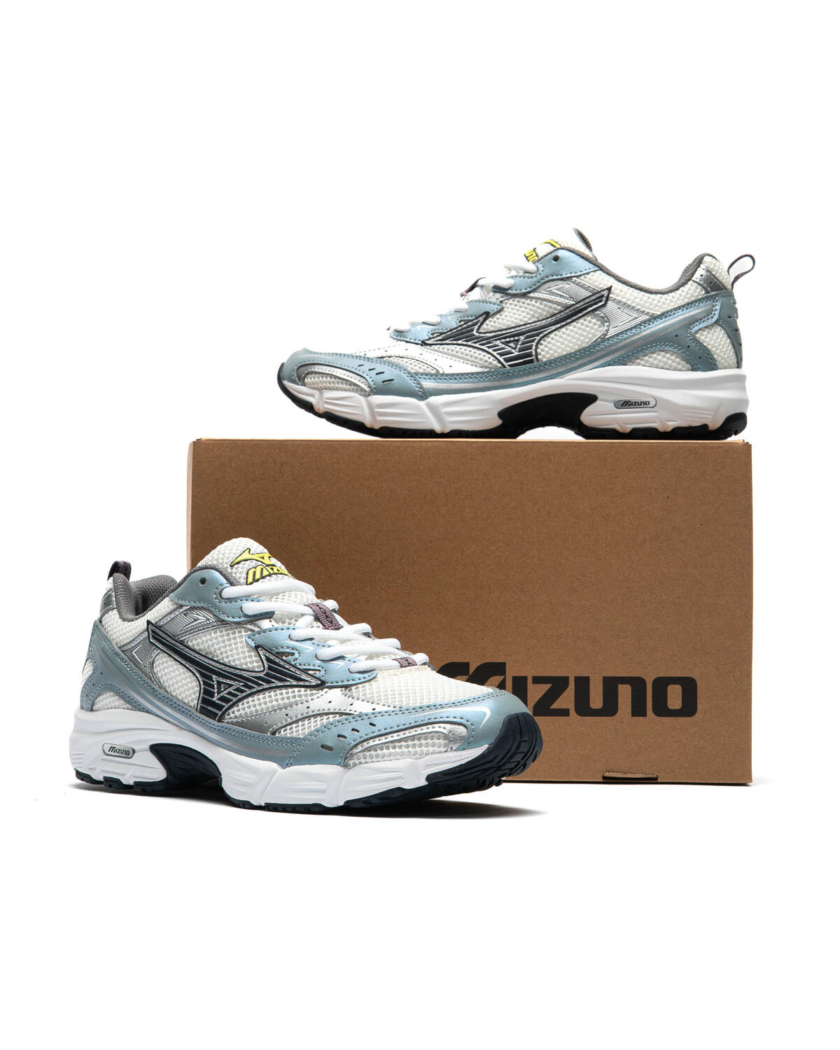 Mizuno MXR Sport 'Salute' - Image 13