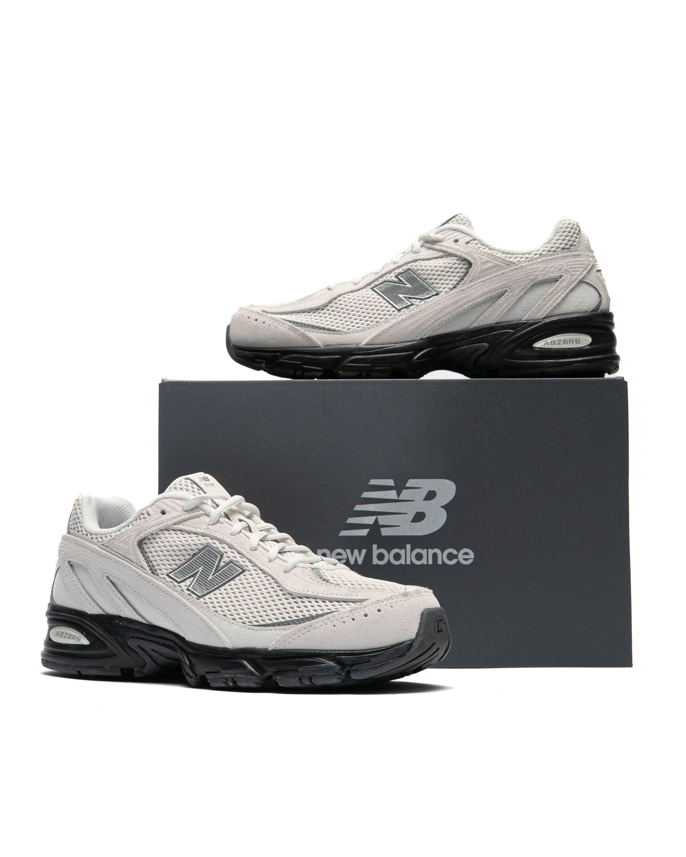 New Balance 509