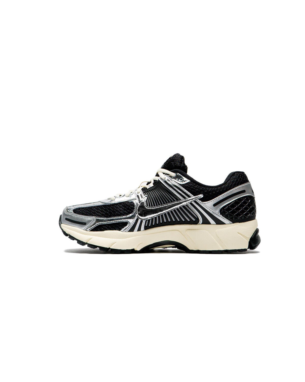Nike Zoom Vomero Black/Chrome - Image 3