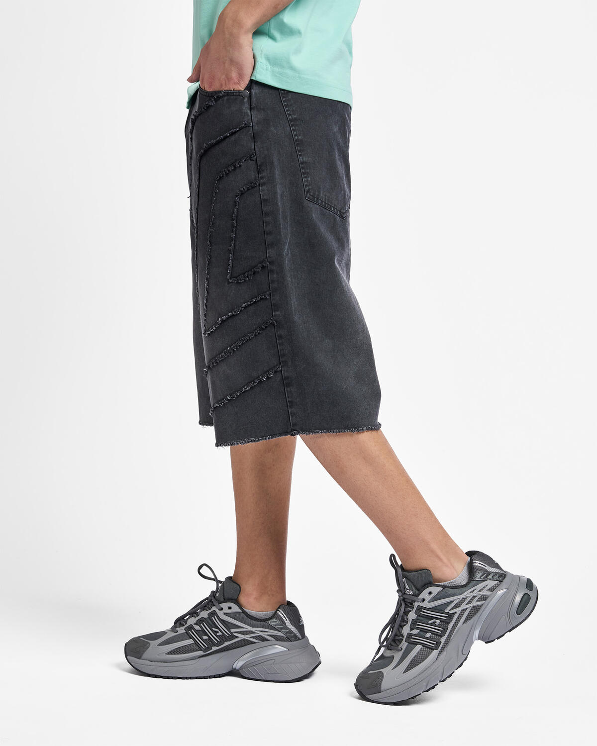 Umbro Washed Drill Short - Image 5