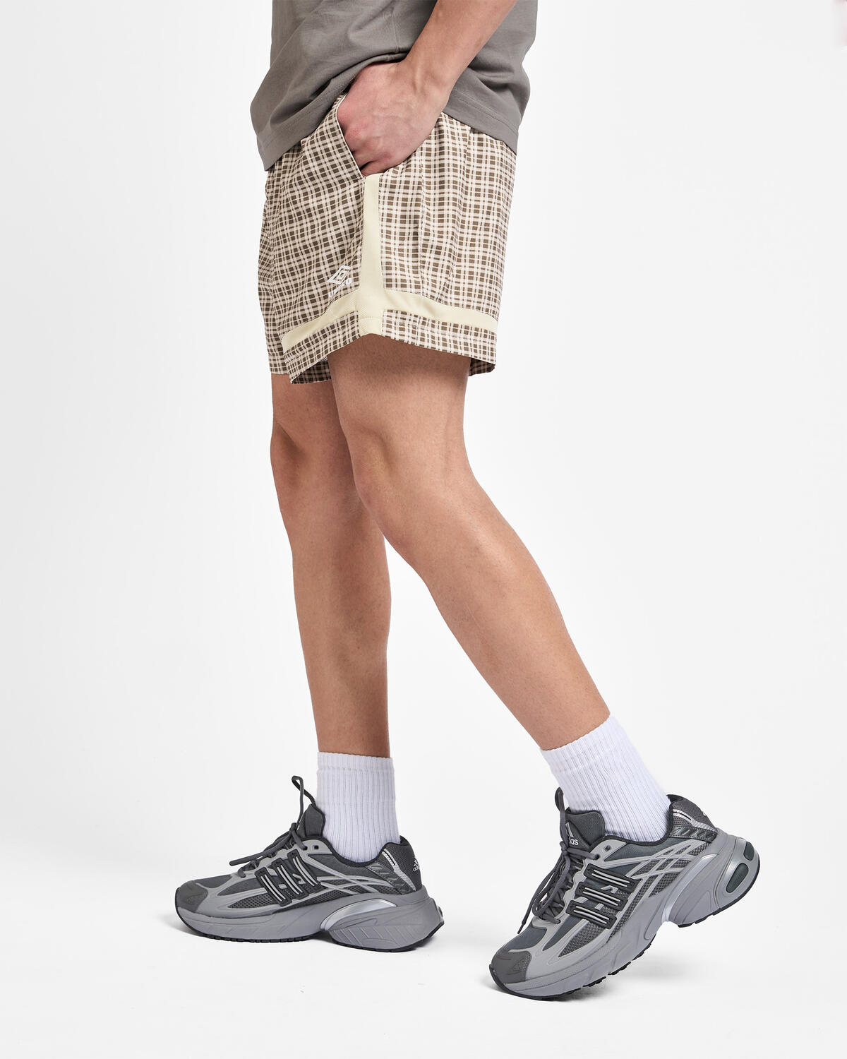 Umbro Woven Football Short - Image 5