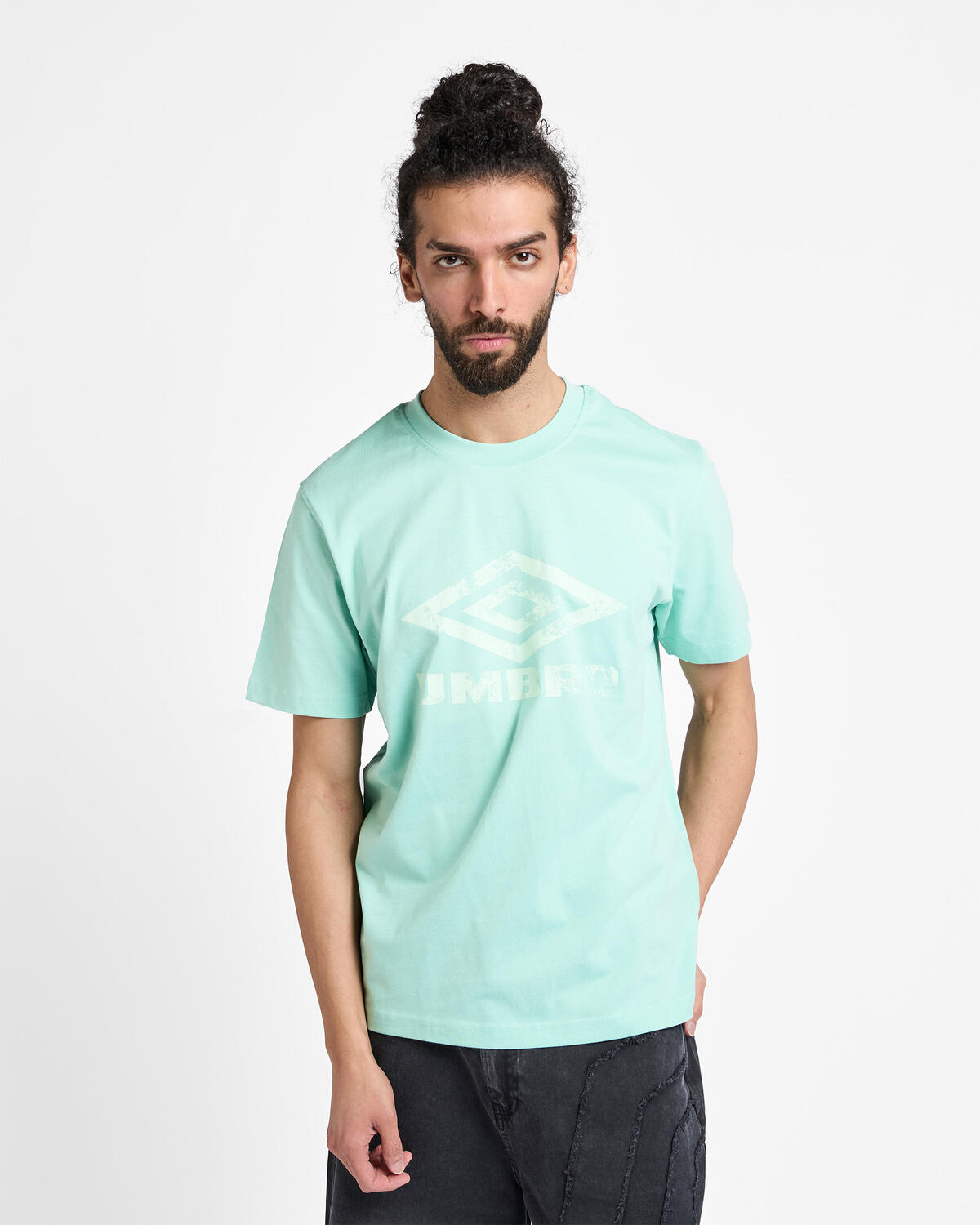Umbro Distressed Large Logo Graphic Tee - Image 4