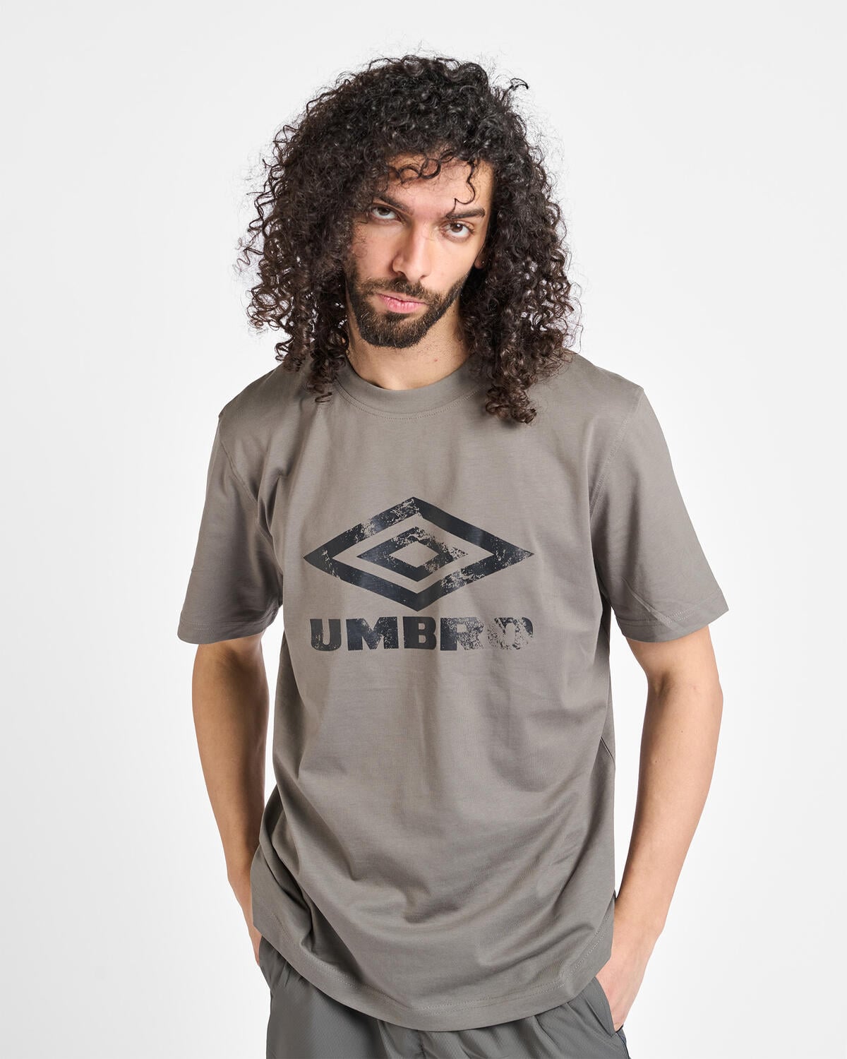 Umbro Distressed Large Logo Graphic Tee - Image 4