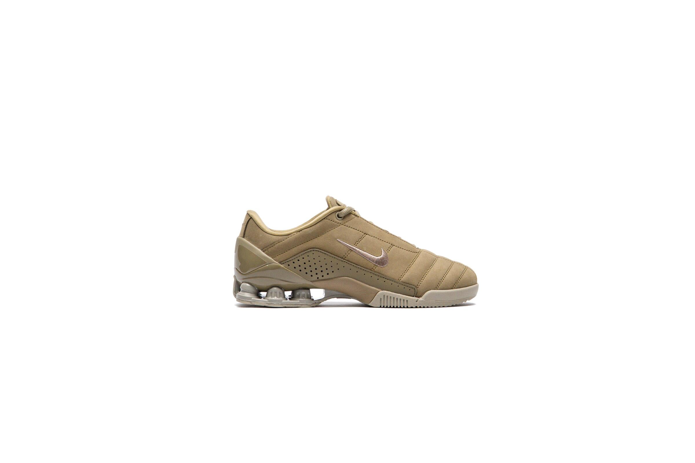 Nike WMNS Total 90 SHOX MAGIA