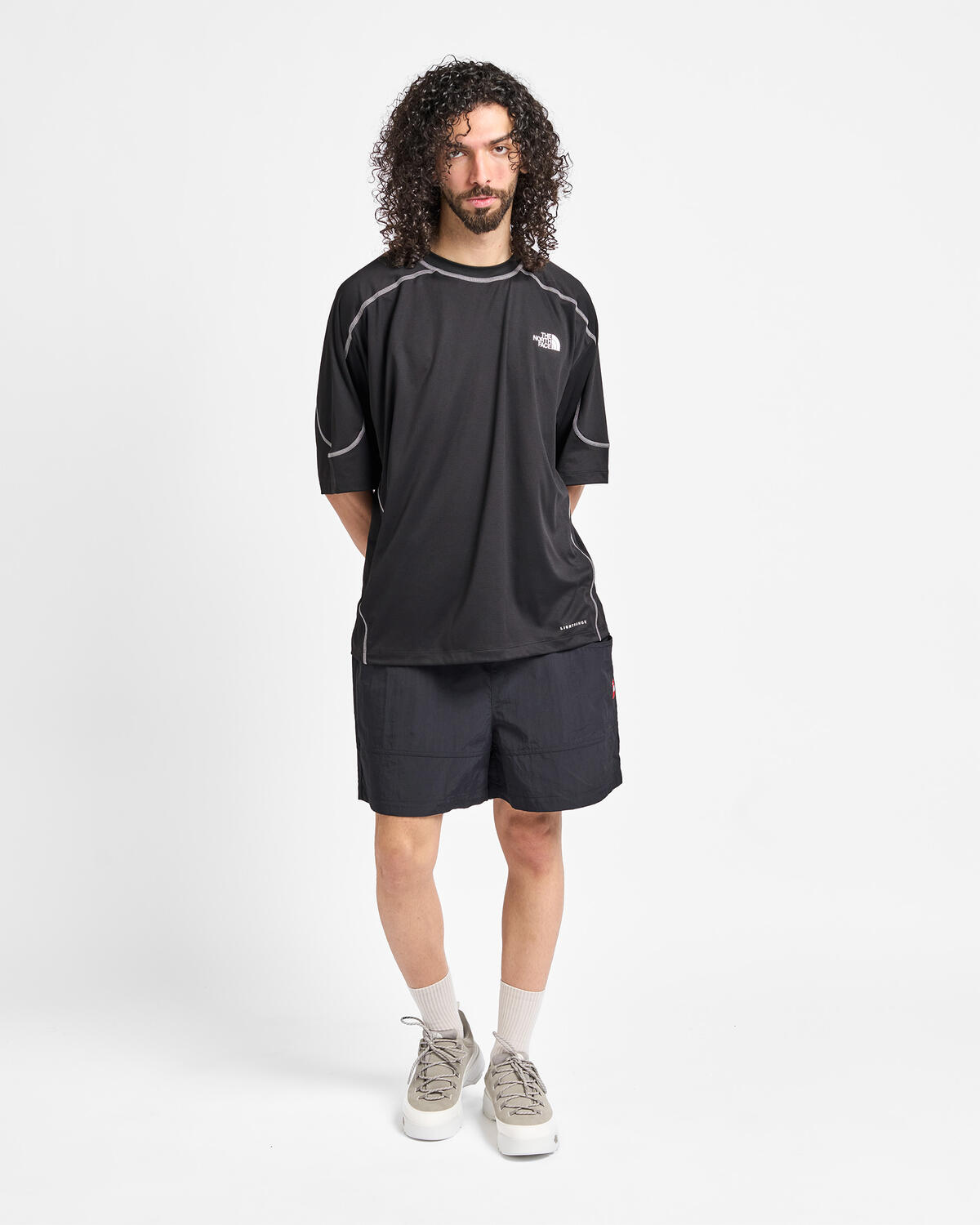 The North Face Red Box Taslan Graphic Short - Image 3