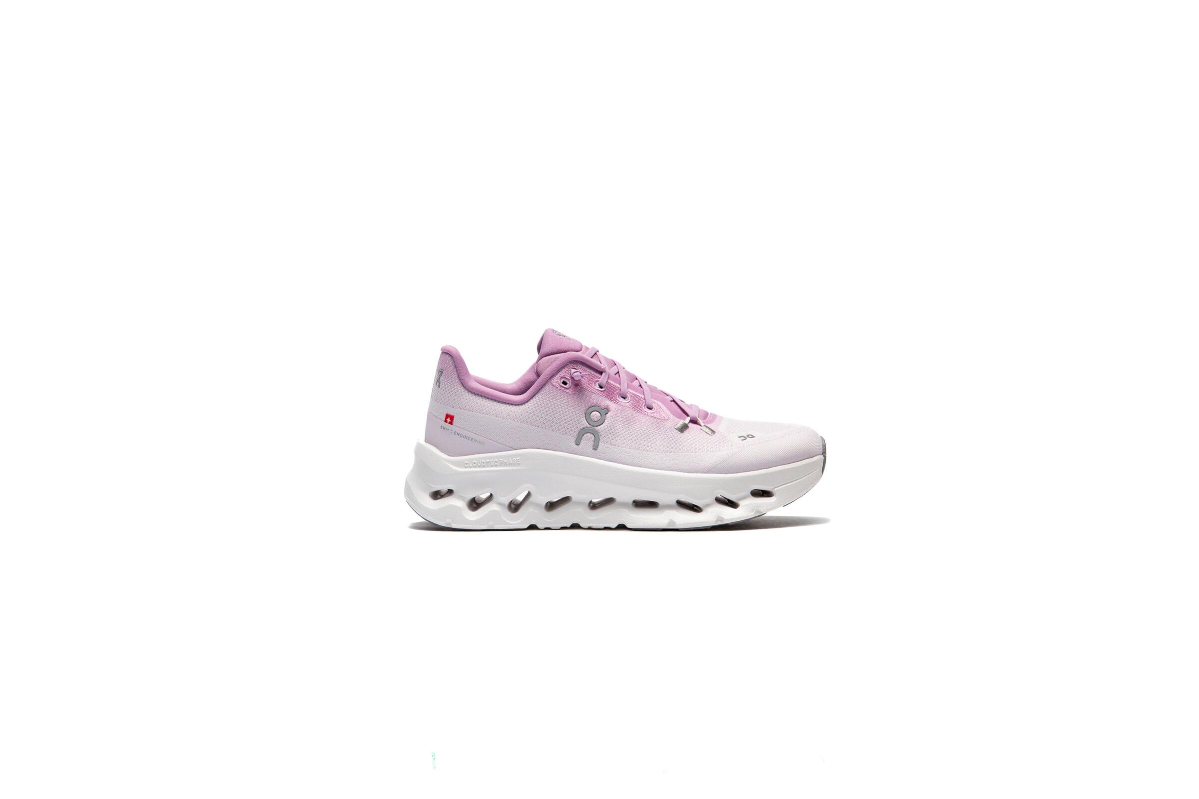 ON Running WMNS Cloudtilt 1