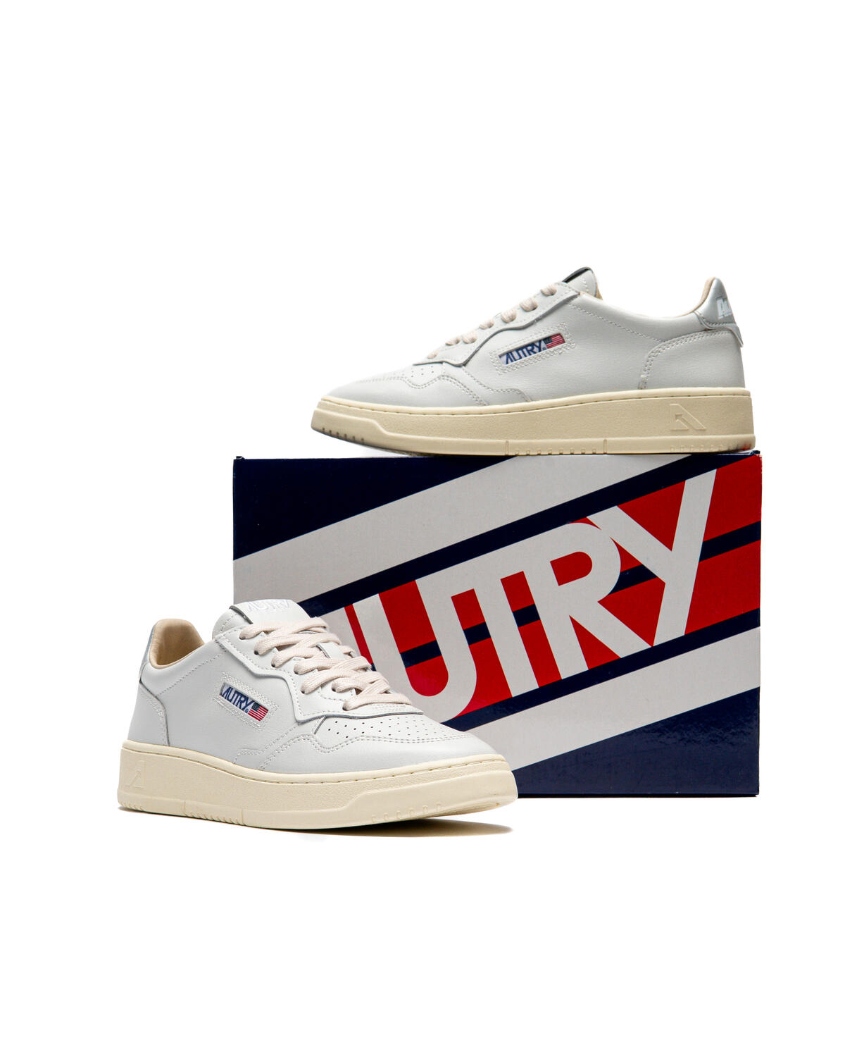 Autry Medalist Low Leat/Art Wht/Silver (Women's) - Image 6