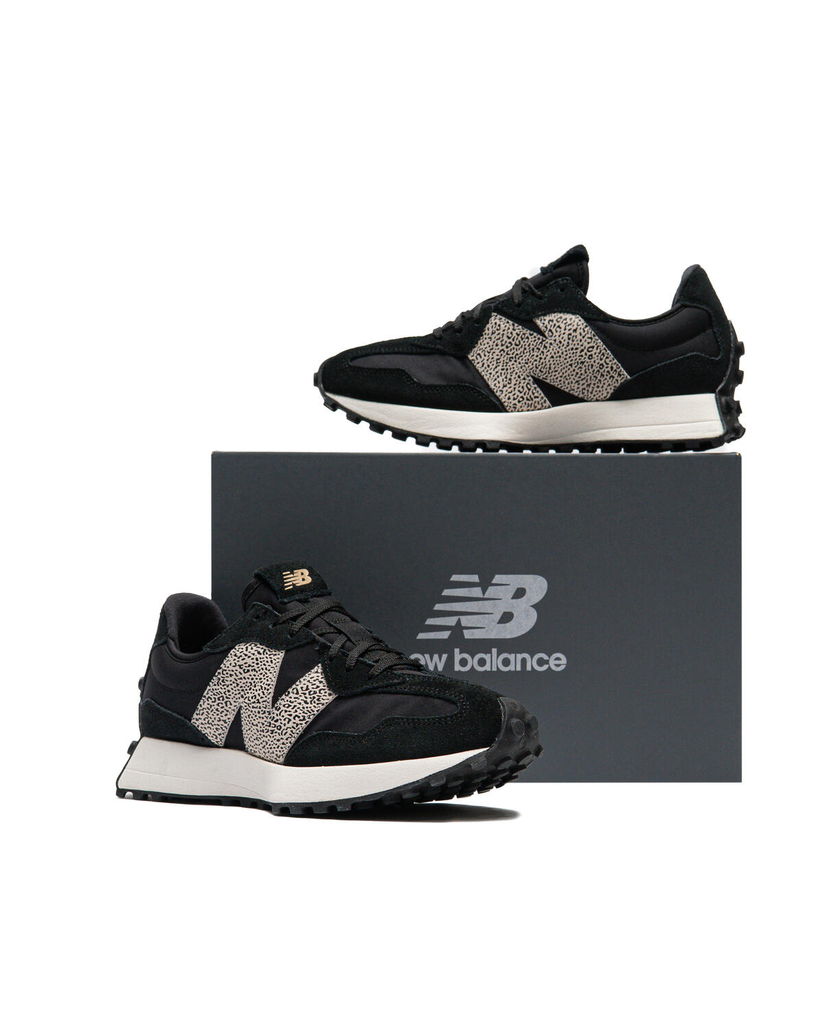 New Balance WMNS 327 - Image 34