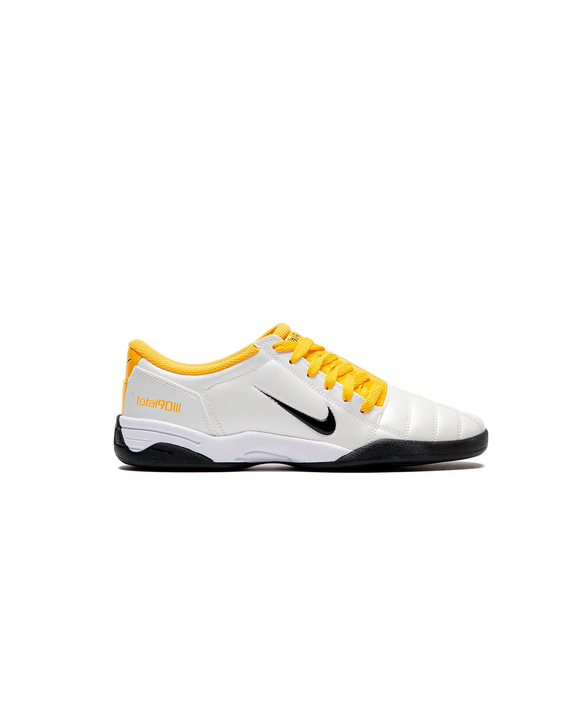 Nike Total 90