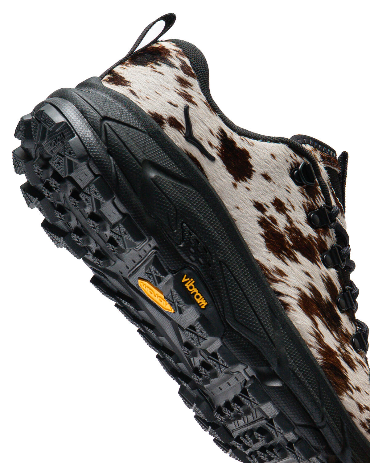 Hoka Tor Summit + - Pirate Black/Pirate Black - Image 29
