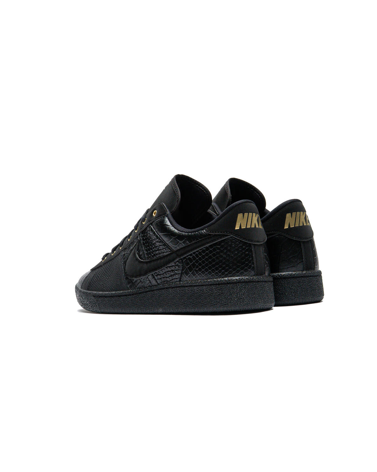 Nike Tennis Classic CS Prm Wtch Bnd "Black" - Image 30