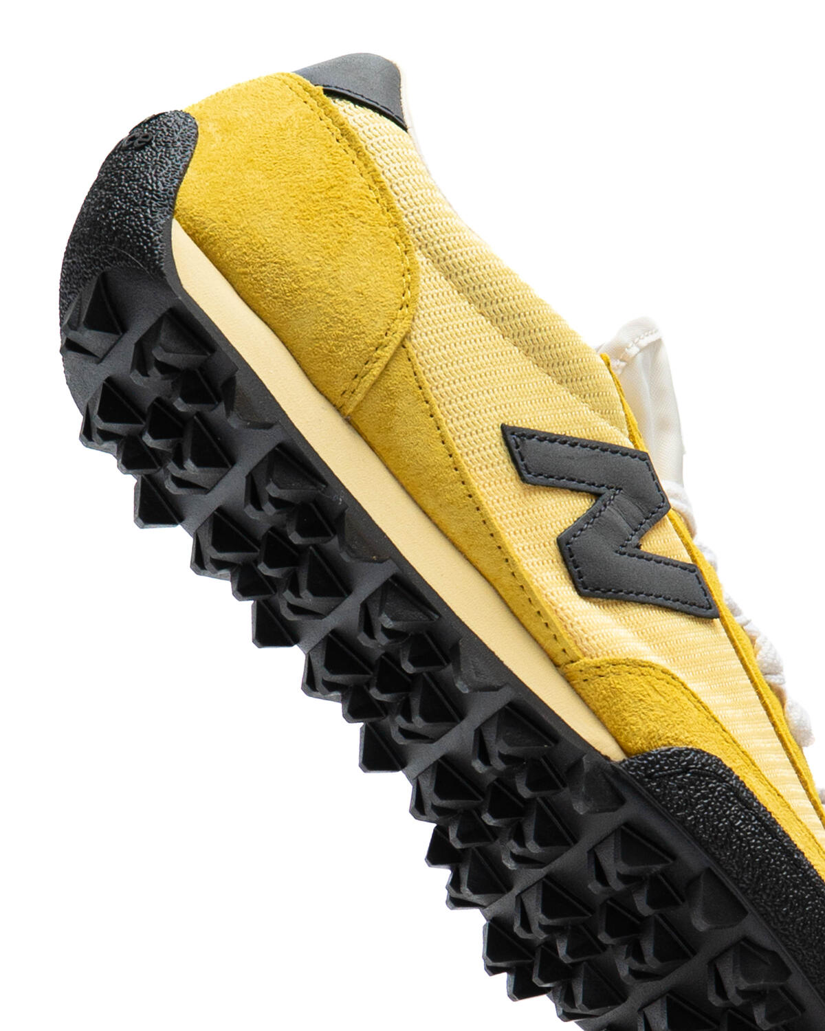 New Balance Gator Run 'Apollo Gold' - Image 45