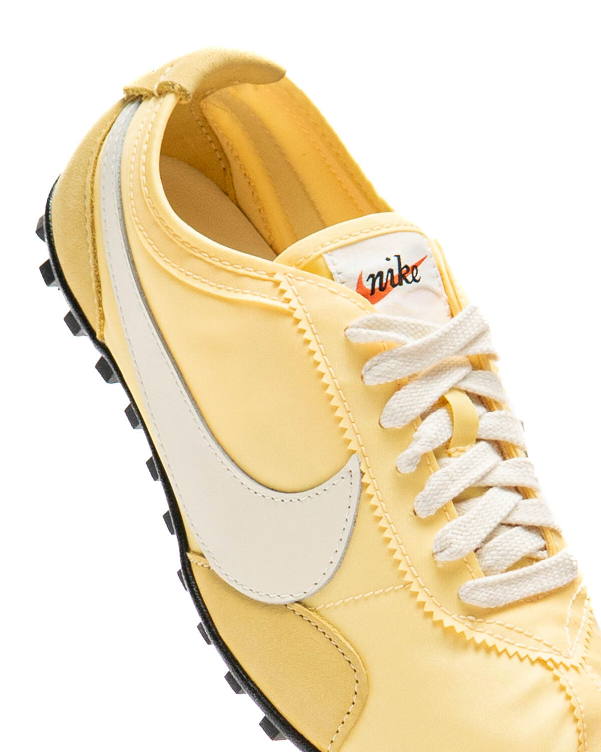 Nike WMNS Moon Shoe OG - Soft Yellow / Black / Soft Pearl - Image 44