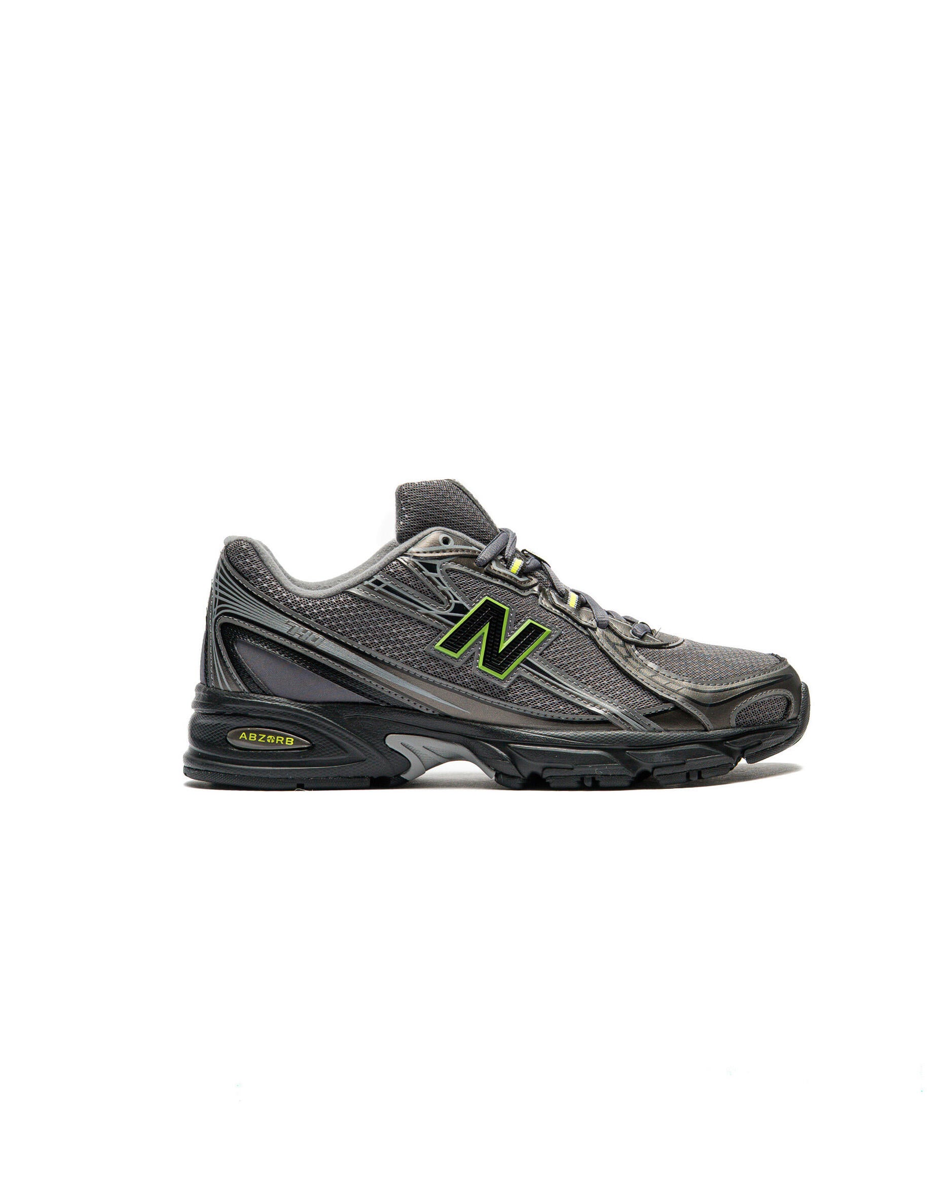 New Balance 740