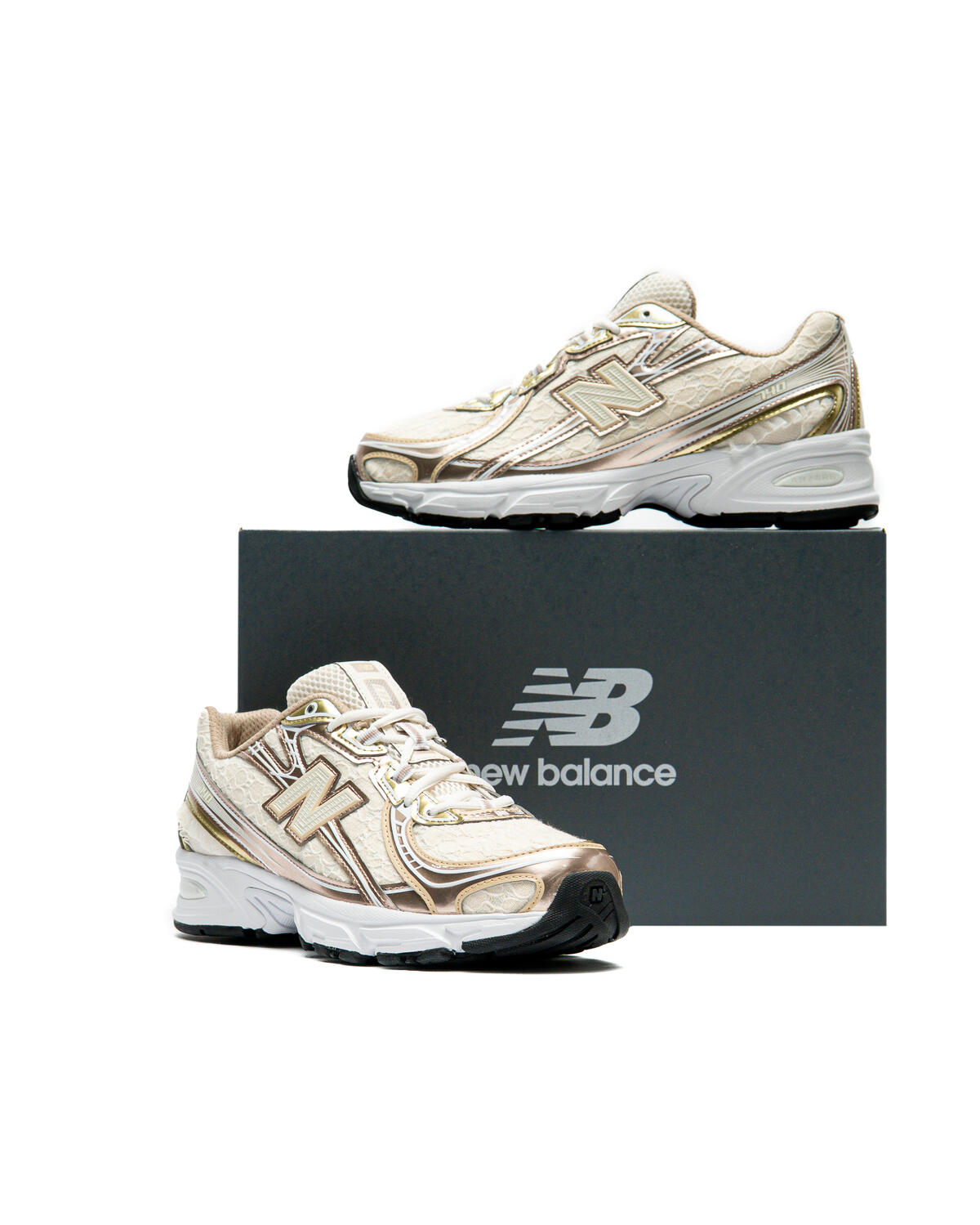 New Balance 740 (Women's) - Image 11