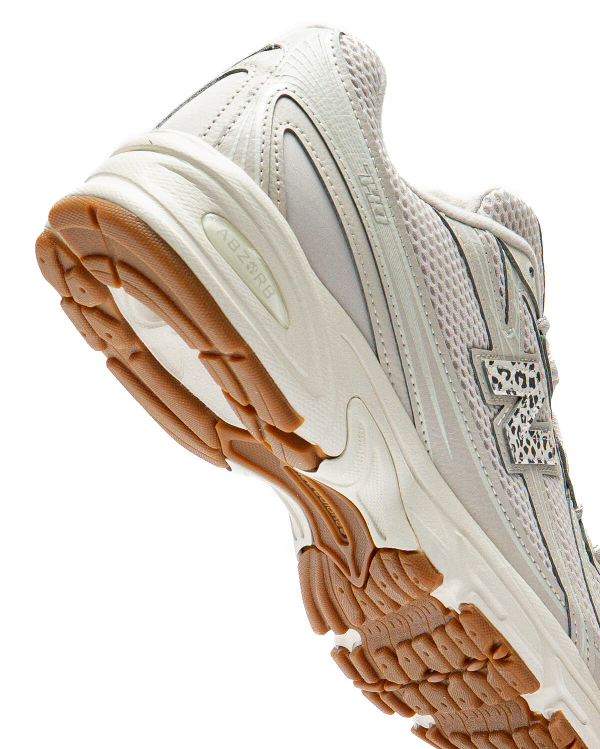 New Balance 740 - Image 7