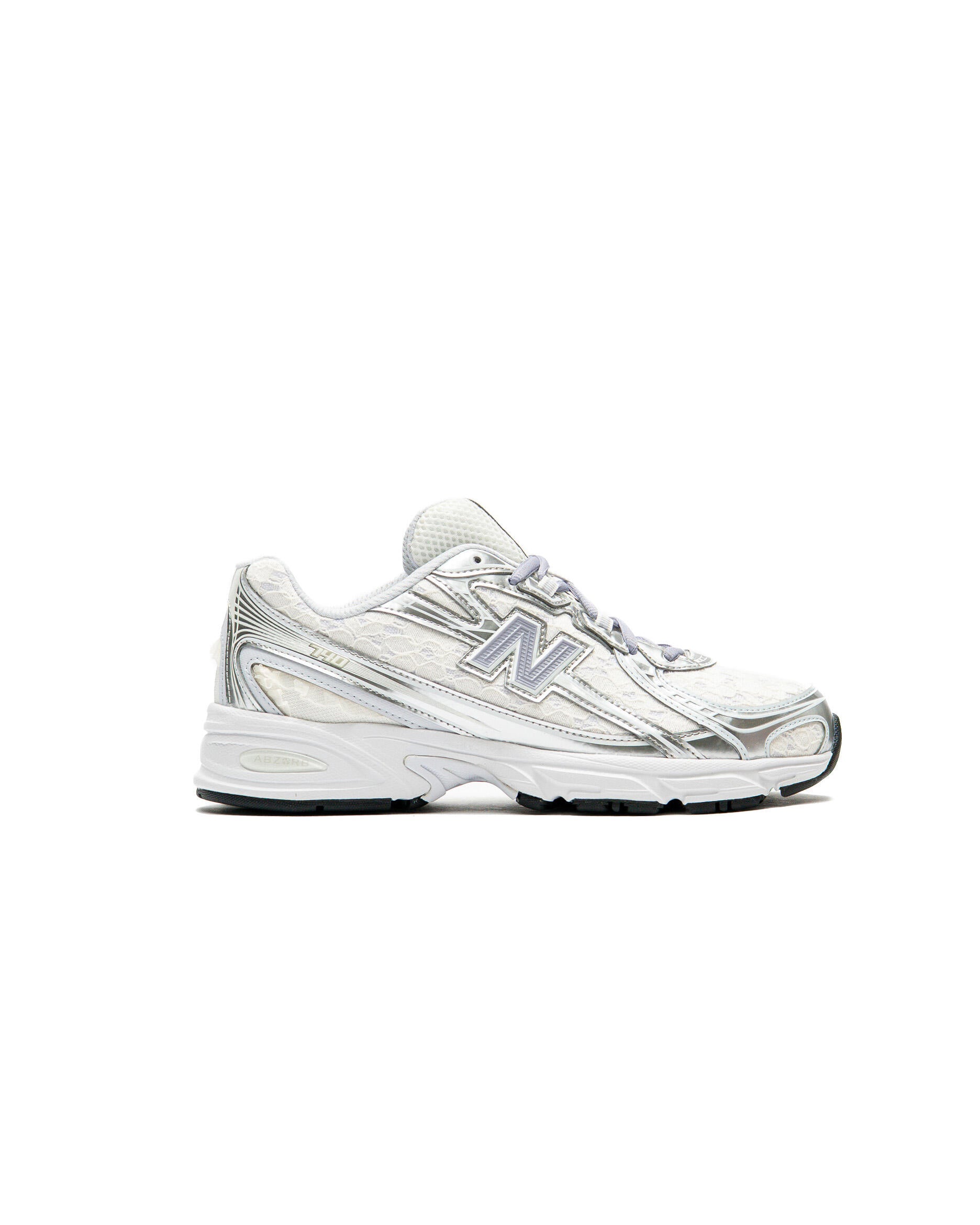 New Balance 740