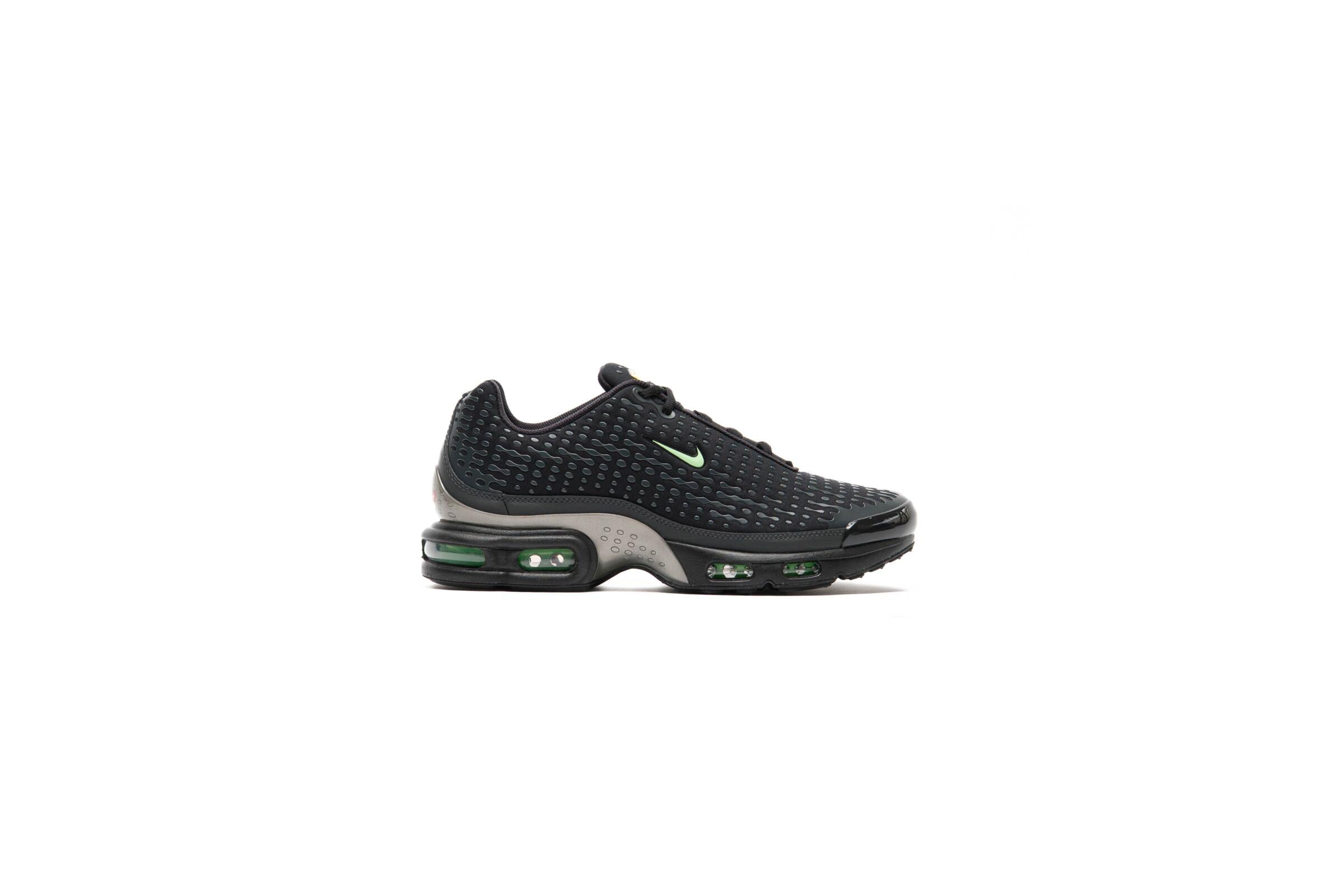 Nike Air Max Plus VII