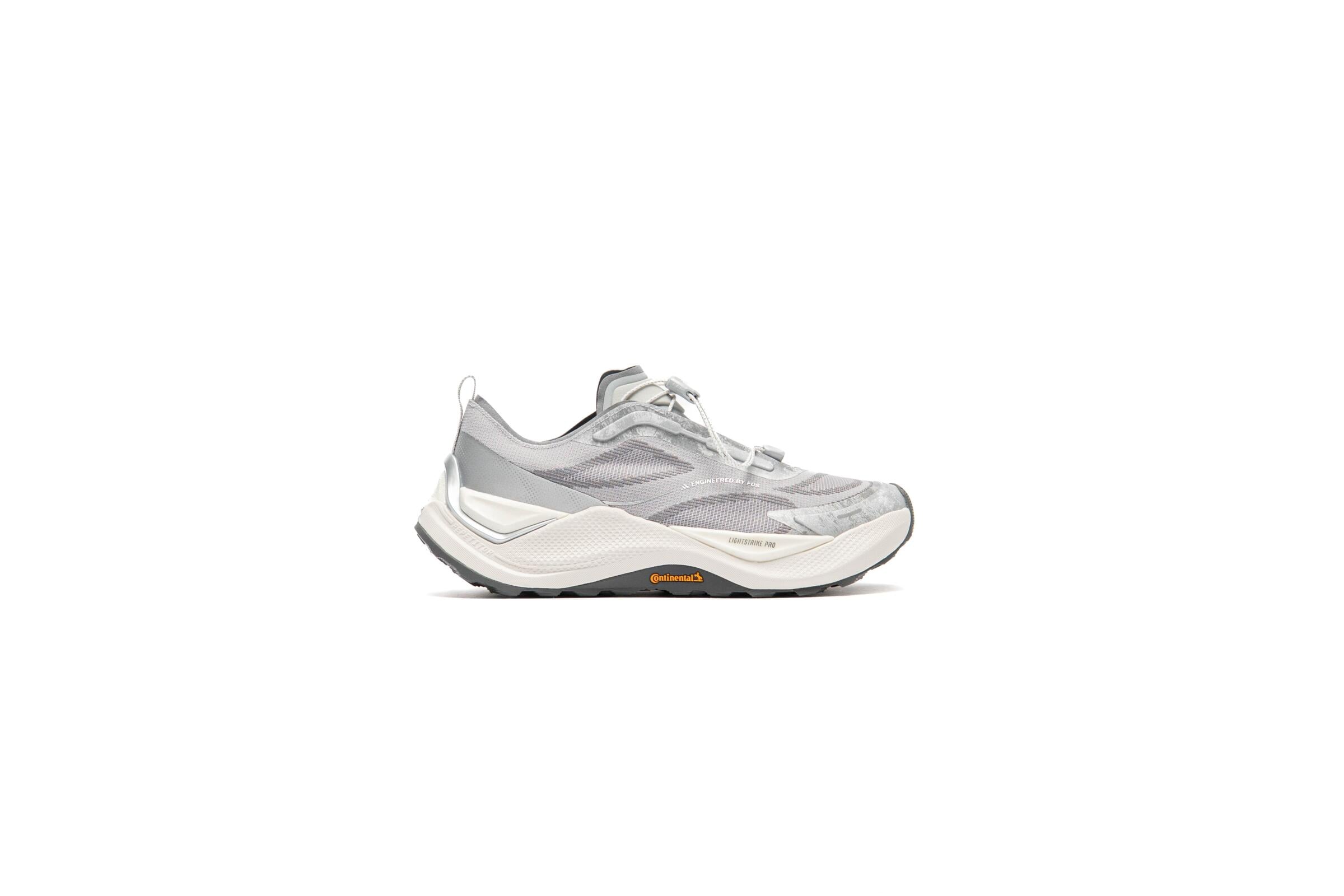 adidas Originals HOLO PEAK