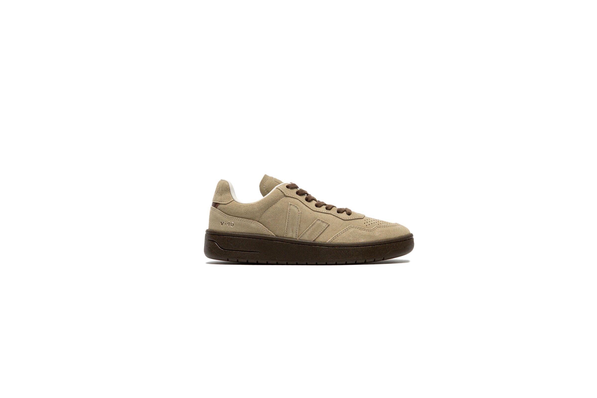 Veja V-90 SUEDE