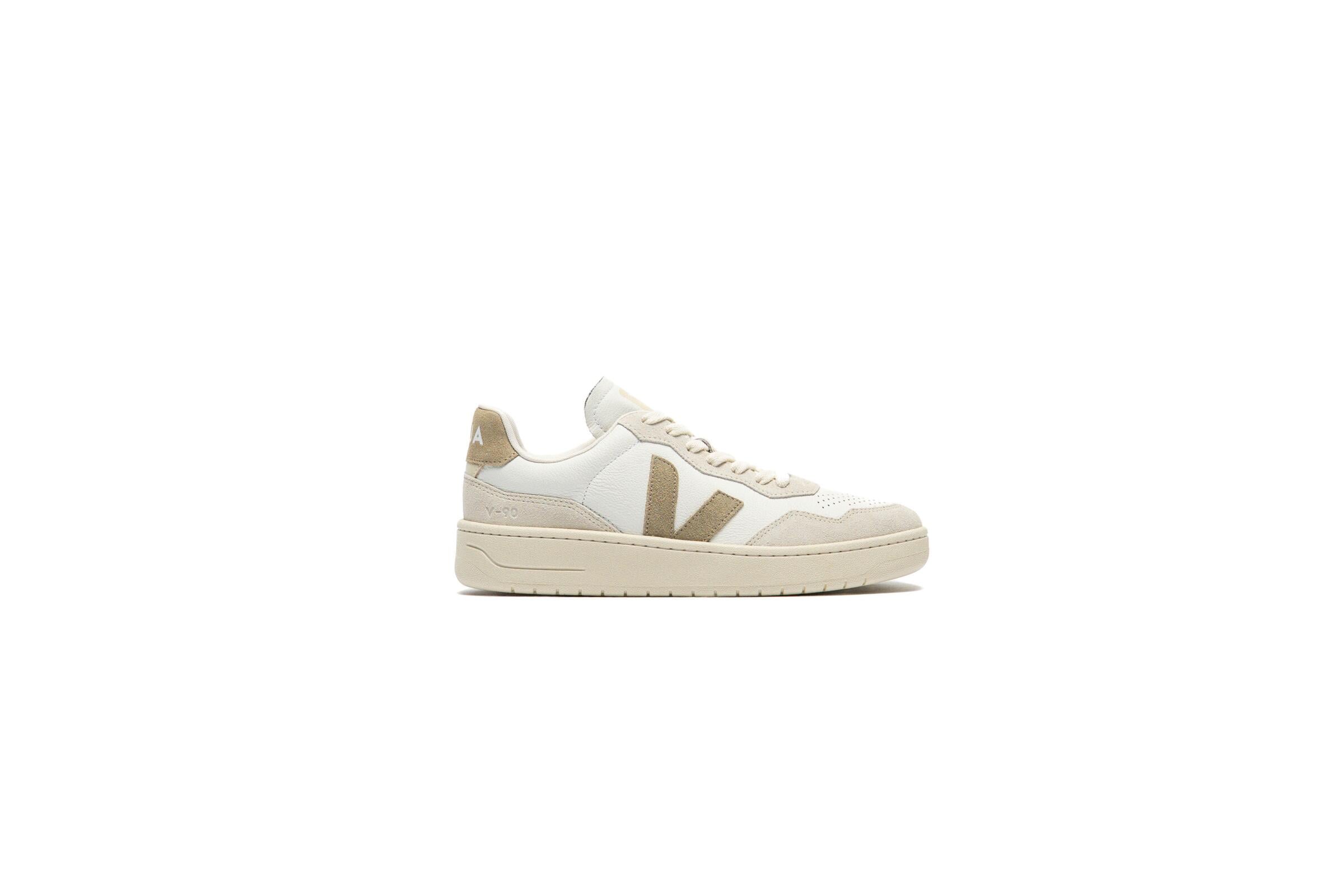 Veja V-90 O.T. LEATHER