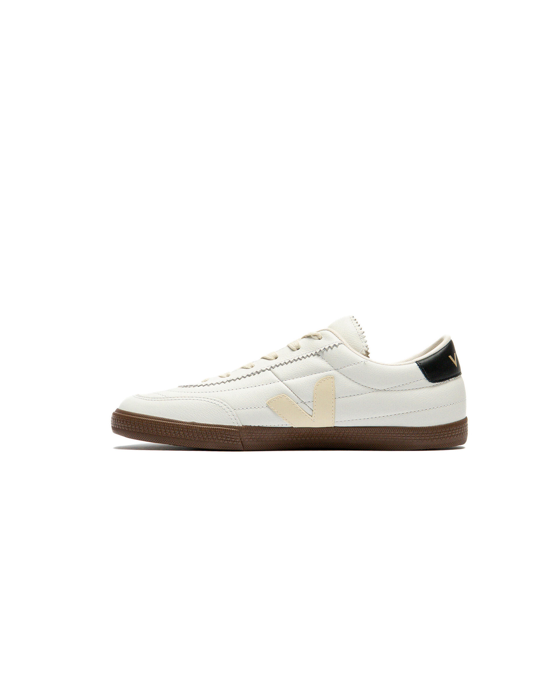Veja PANENKA O.T. LEATHER