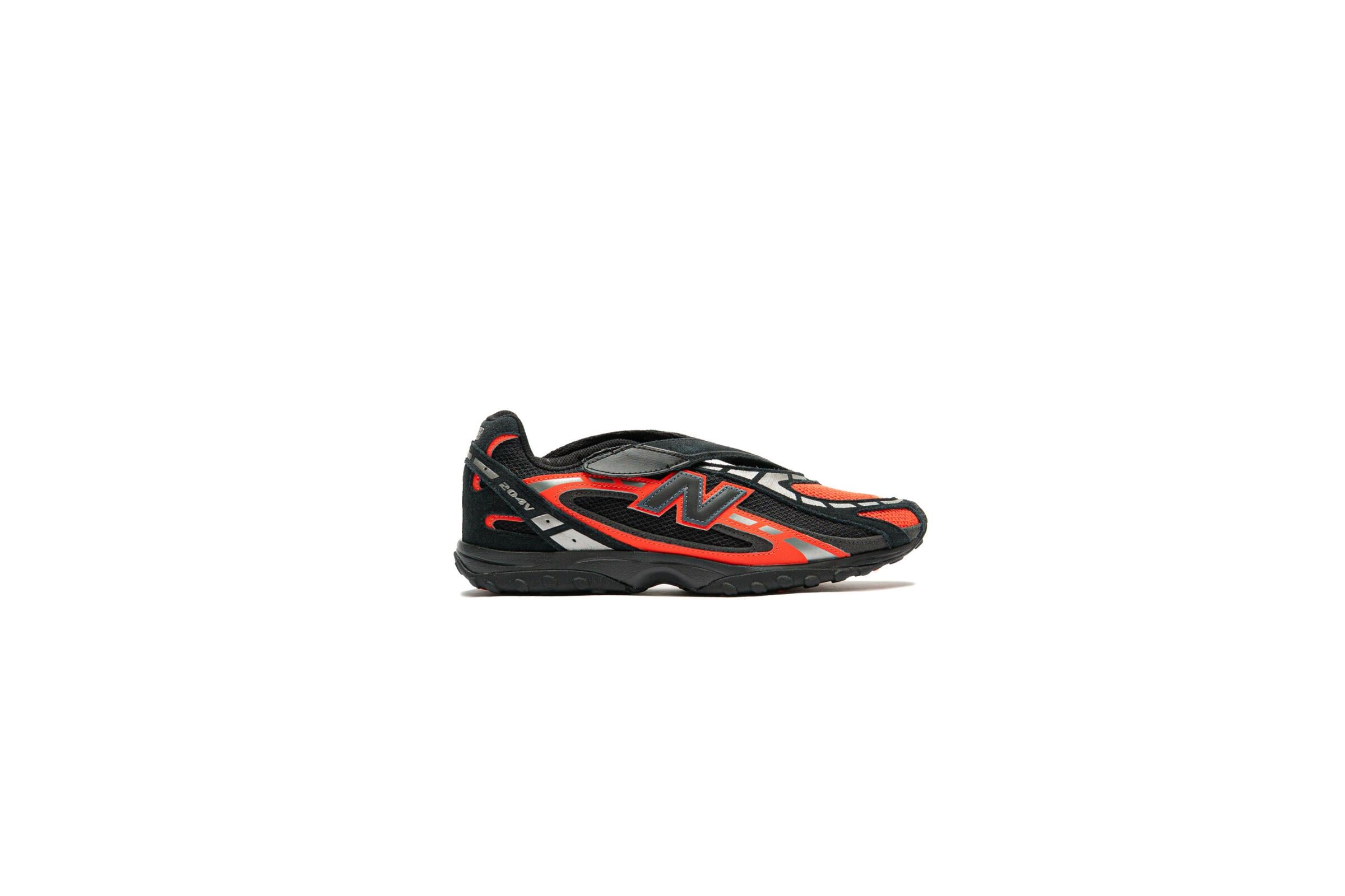 New Balance 204V