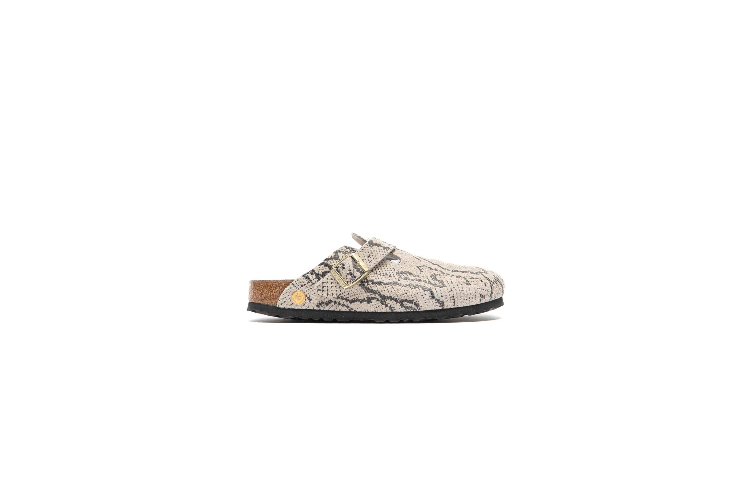 Birkenstock WMNS Boston Rivet Logo Suede Leather