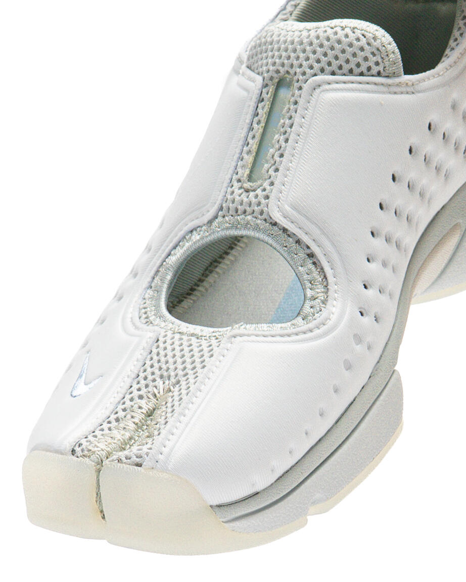 Nike WMNS Rift 2 - Summit White / Swan - Image 126