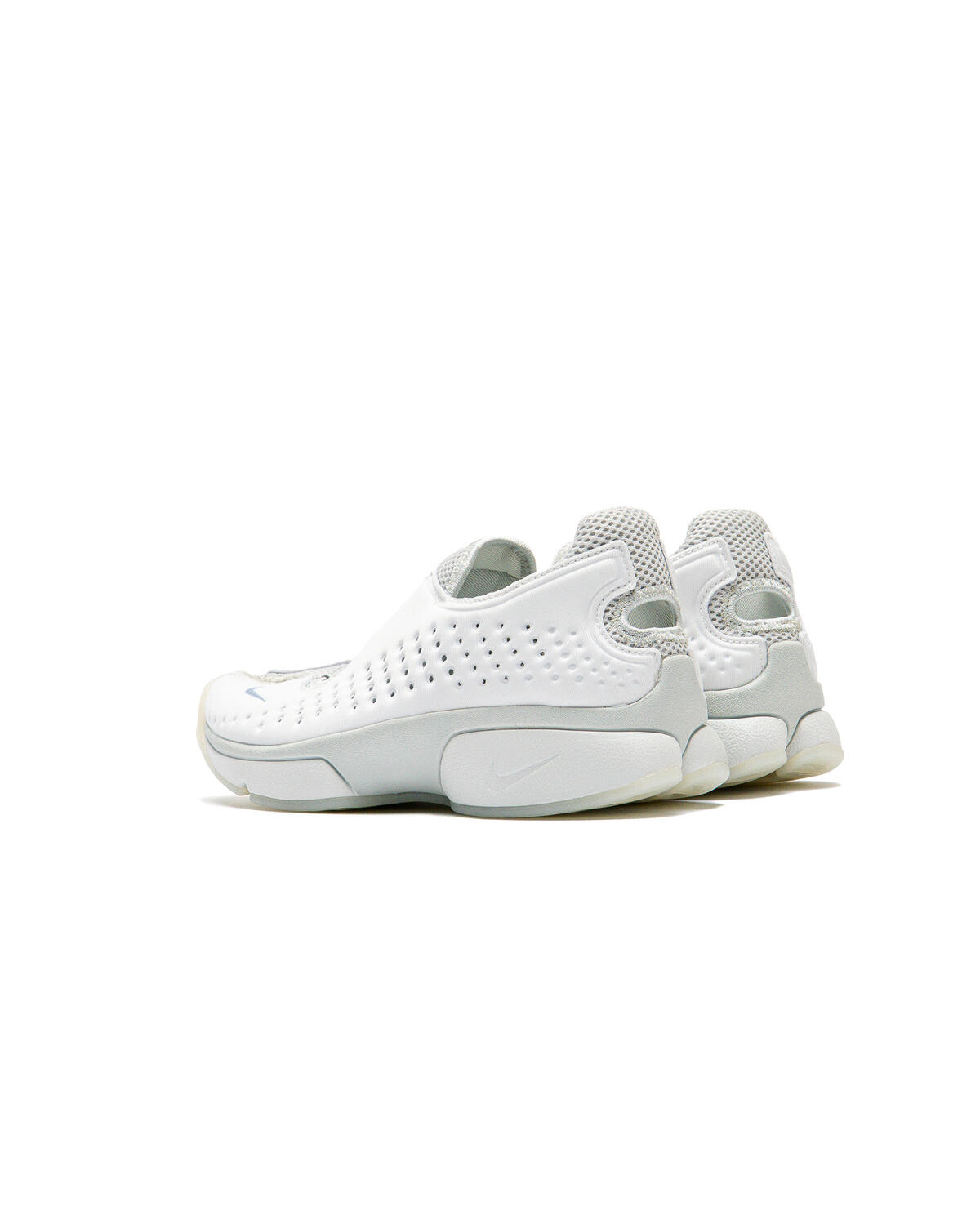 Nike WMNS Rift 2 - Summit White / Swan - Image 125
