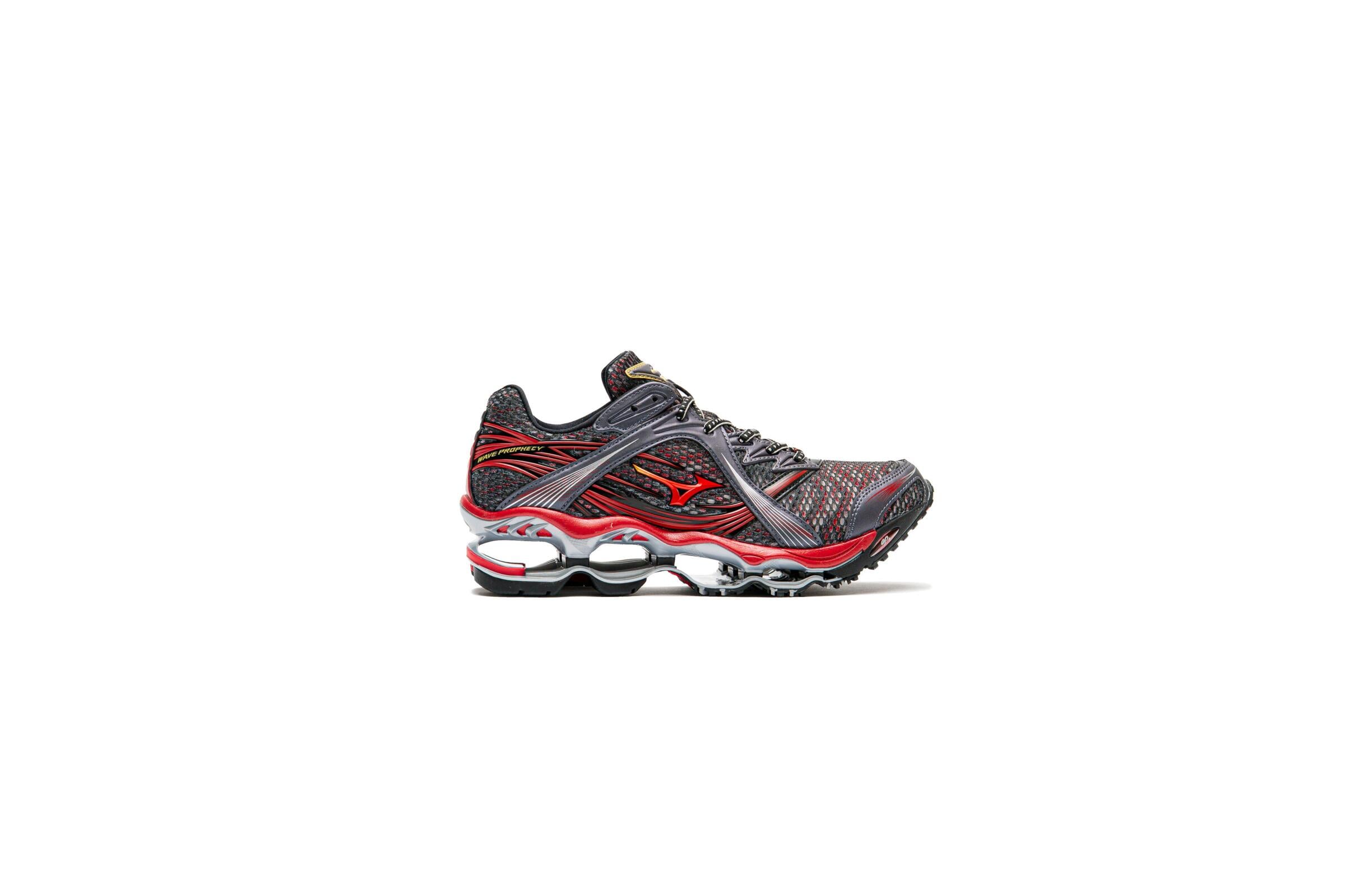 Mizuno WAVE PROPHECY 1