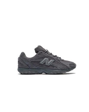 New Balance 204L