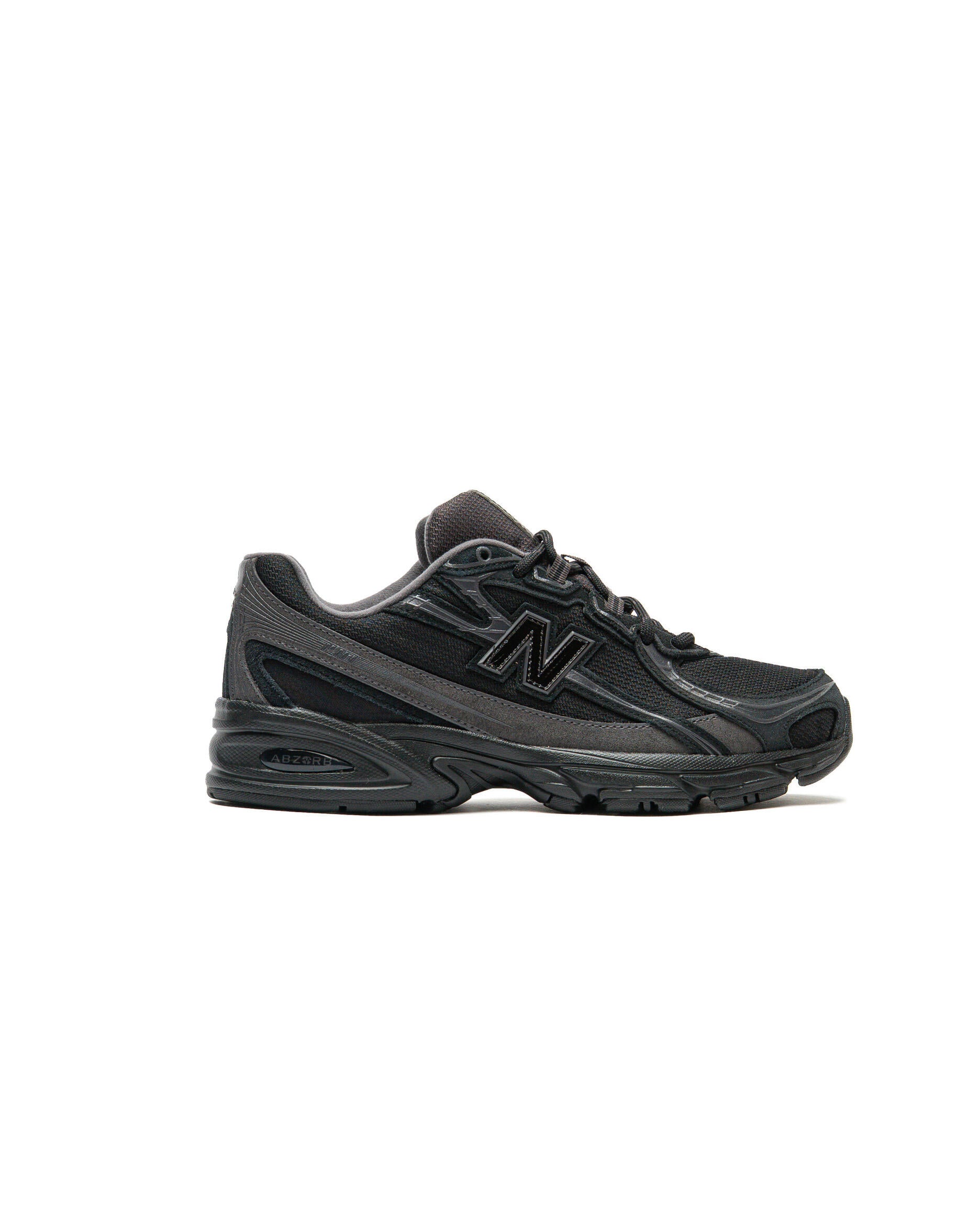 New Balance 740