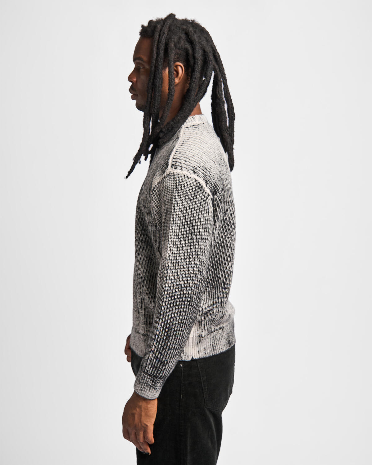Obey Spray Effect Sweater - Image 5