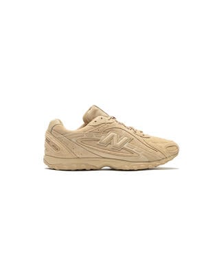 New Balance 204L