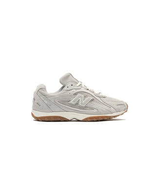 New Balance 204L