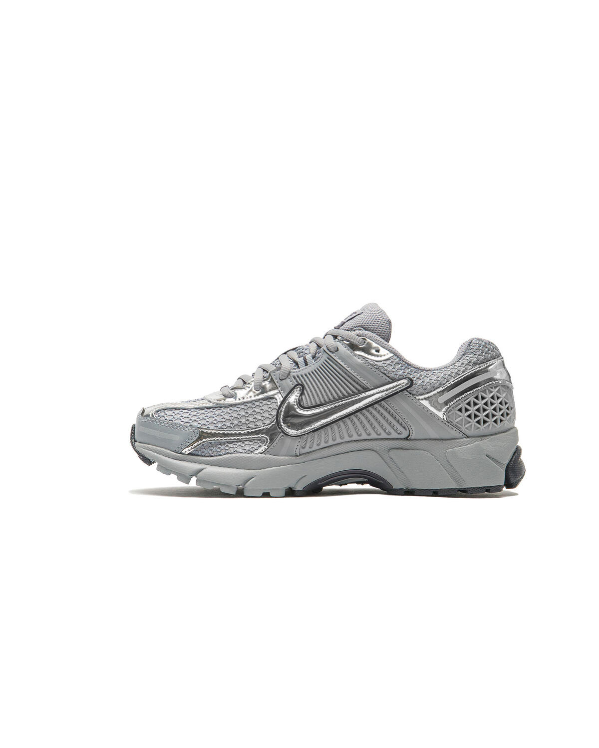 Nike WMNS Zoom Vomero 5 - Image 10