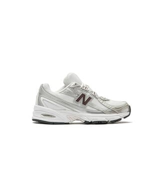 New Balance 740