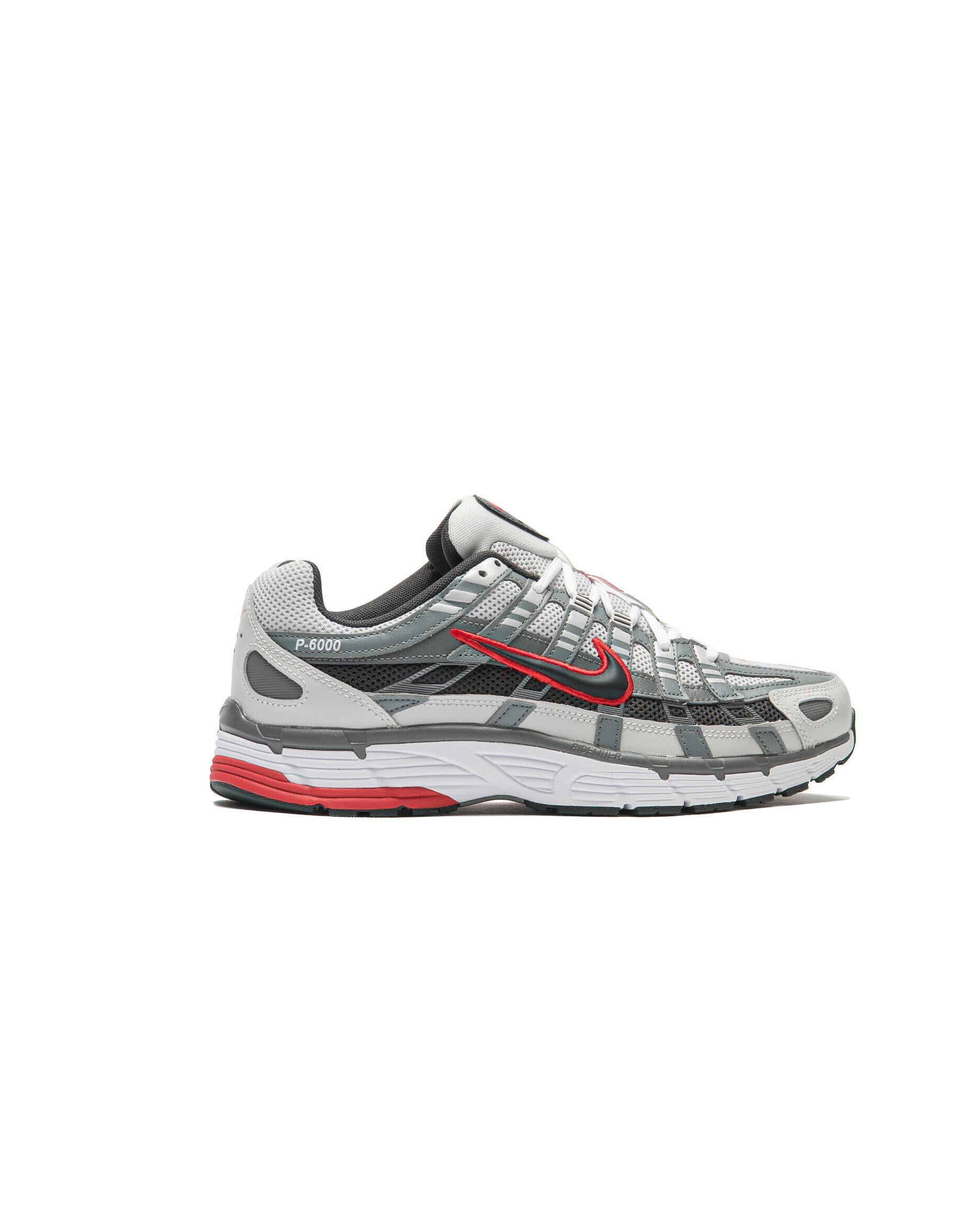 Nike P-6000 ESS